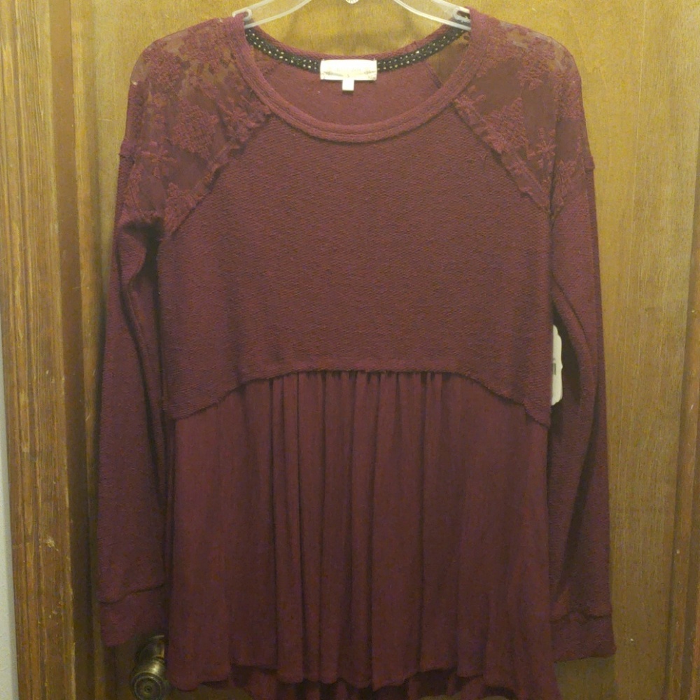 Altar'd State *new with tags* long sleeve top